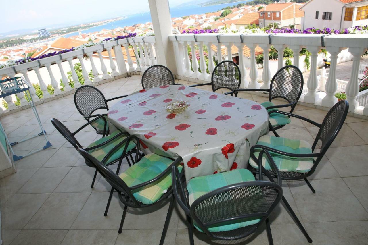 Apartments Katarine Zrinske Vodice Exterior photo