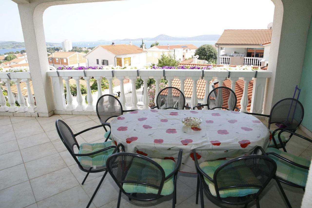 Apartments Katarine Zrinske Vodice Exterior photo